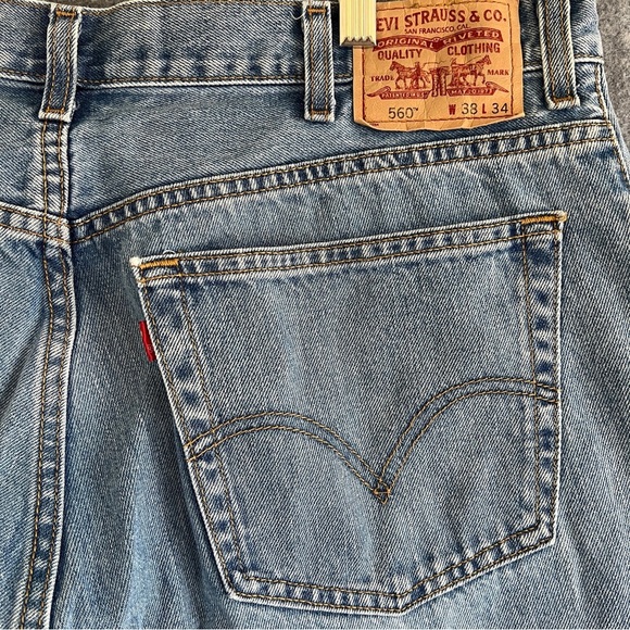 LEVI'S 560 Men's Comfort Fit 100% Cotton Denim Blue Jeans Size 38 - Picture 1 of 14